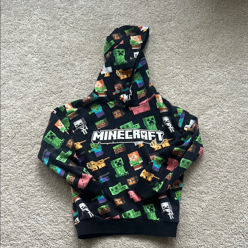 Minecraft Hoodie - H&M black hoodie. Size 6x-7 youth.